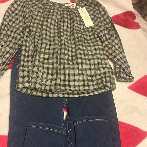 NWT bundle girls Guess Jegging  size 8 and copper key top size small - Picture 10 of 12